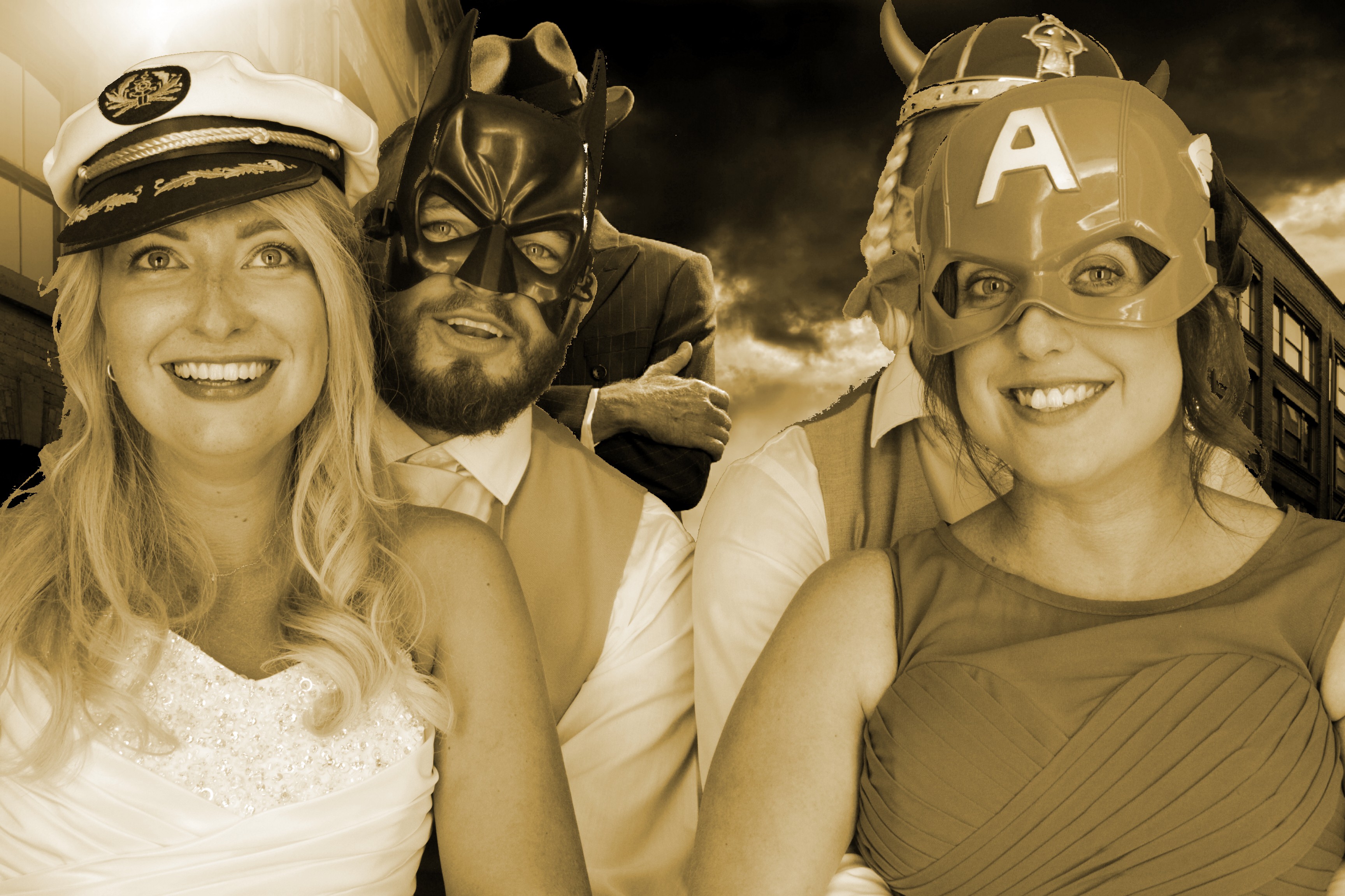 Nikki & Simon | View more photos from the event at gallery.myphotoboothexperience.co.uk/u/MyPhotoBoothExperienceLtd/Nikki-Simon